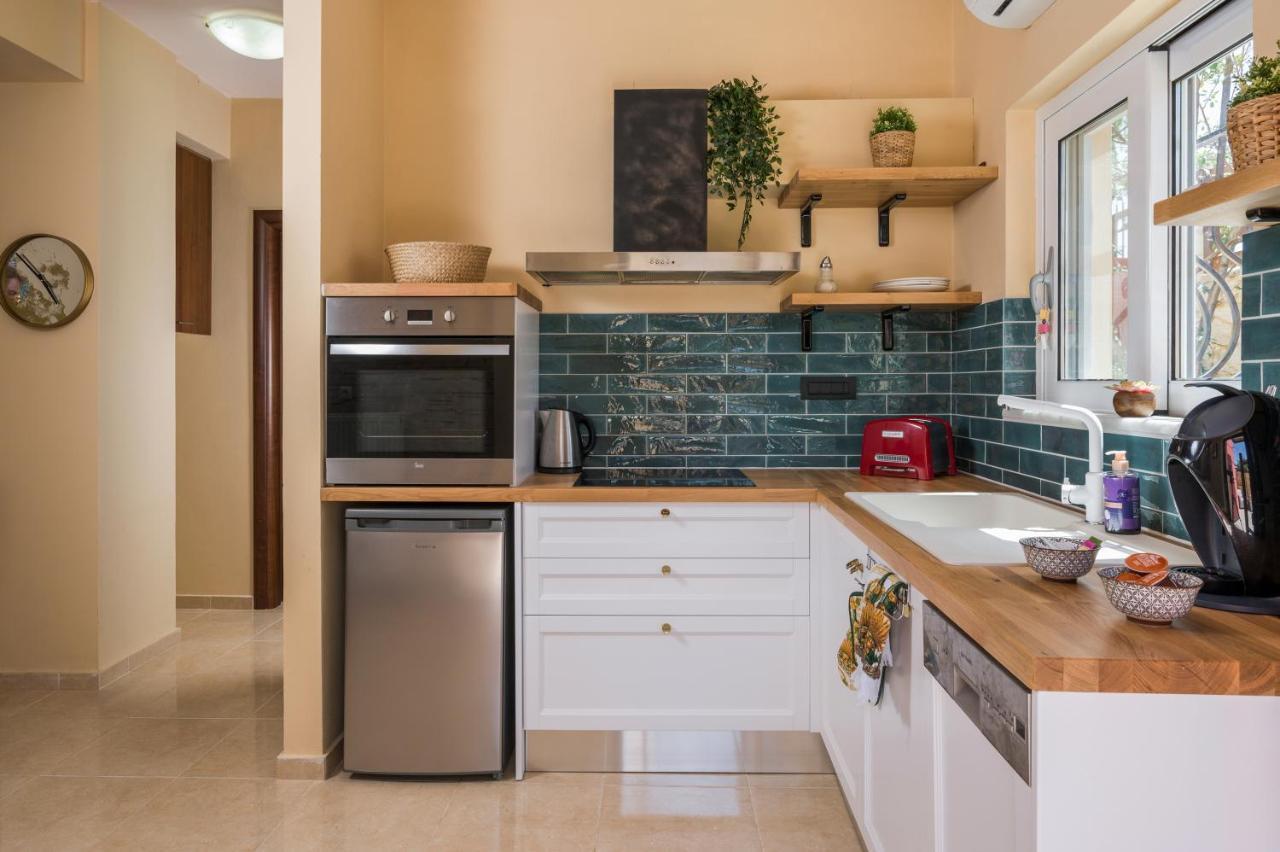 Anna Boutique Apartment Kato Daratso Esterno foto