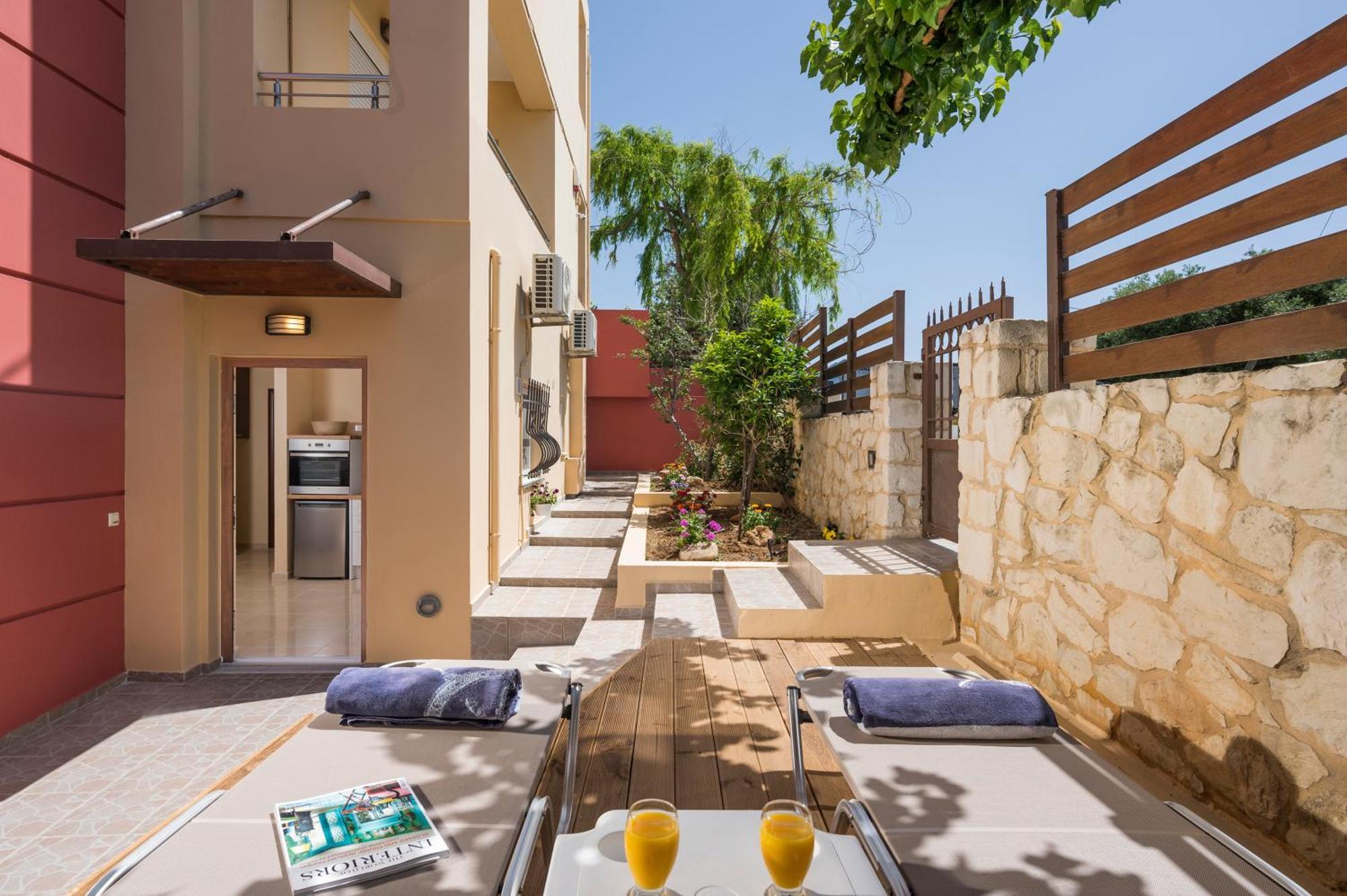 Anna Boutique Apartment Kato Daratso Esterno foto